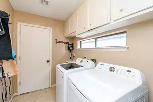 3830 E Creek Club Dr, Missouri City, TX 77459 - Photo 28