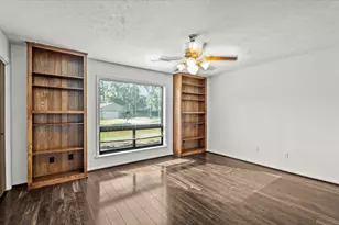 16214 Coral Bay St, Crosby, TX 77532 - Photo 30