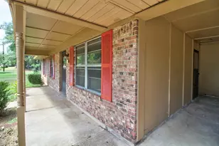 95 Wright Patman Dr, Wells, TX 75976 - Photo 4