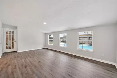 3 20th Avenue N, Texas City, TX 77590 - Photo 24