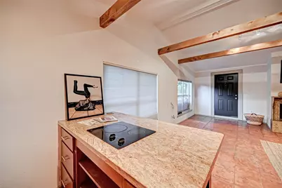 1612 W Alabama Street #B, Houston, TX 77006 - Photo 6