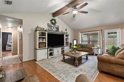 204 Sweetgum Drive, League City, TX 77573 - Photo 8