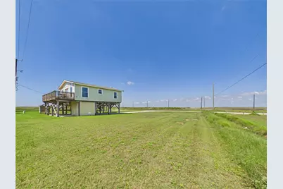 12886 Jean Lafitte Drive, Freeport, TX 77541 - Photo 2