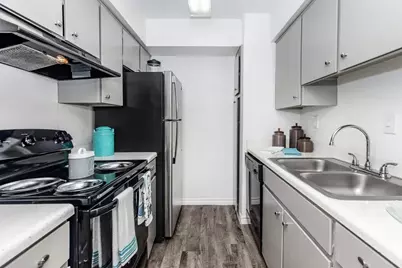 4400 Memorial Drive #7-1045, Houston, TX 77007 - Photo 16