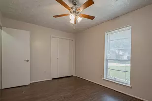 24010 Silversmith Ln, Katy, TX 77493 - Photo 8