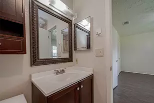 24010 Silversmith Ln, Katy, TX 77493 - Photo 32