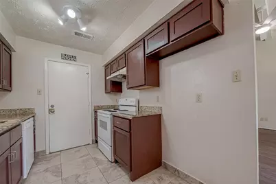 24010 Silversmith Lane, Katy, TX 77493 - Photo 16