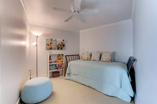 801 E Beach Dr, Galveston, TX 77550 - Photo 16