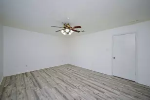 7735 Quail Meadow Dr, Houston, TX 77071 - Photo 34