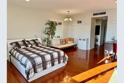 2016 Main Street #2510, Houston, TX 77002 - Photo 2