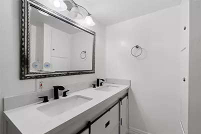 6303 Crab Orchard Road #3, Houston, TX 77057 - Photo 22