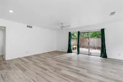 6303 Crab Orchard Road #3, Houston, TX 77057 - Photo 4