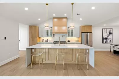 6143 Ella Lee Lane, Houston, TX 77057 - Photo 2