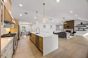 6143 Ella Lee Ln, Houston, TX 77057 - Photo 10