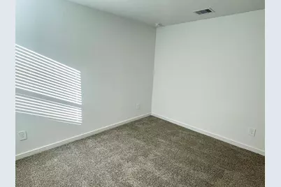 31710 Carlisle Cove Ct, Fulshear, TX 77441 - Photo 8