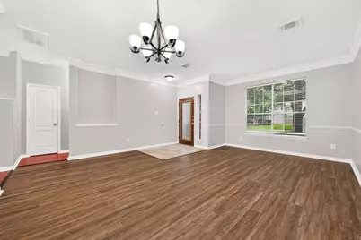 2638 Riverhollow Lane, Sugar Land, TX 77479 - Photo 4