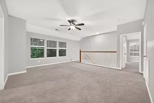 2638 Riverhollow Ln, Sugar Land, TX 77479 - Photo 18