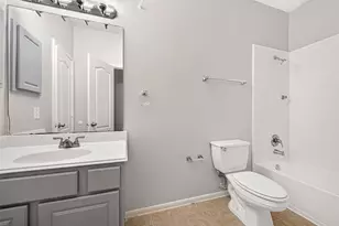 2638 Riverhollow Ln, Sugar Land, TX 77479 - Photo 34