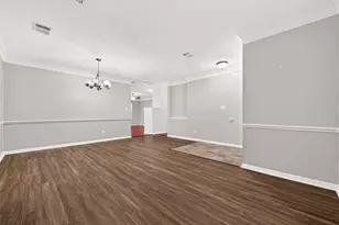 2638 Riverhollow Ln, Sugar Land, TX 77479 - Photo 8