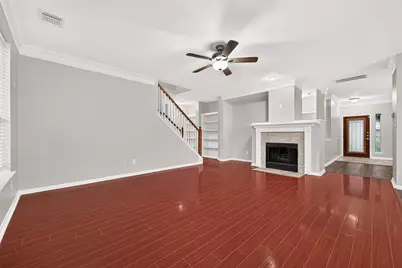 2638 Riverhollow Lane, Sugar Land, TX 77479 - Photo 6