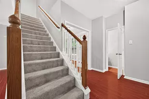 2638 Riverhollow Ln, Sugar Land, TX 77479 - Photo 10