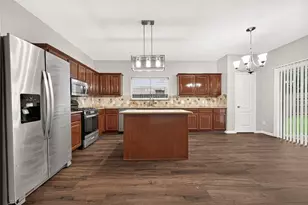 2638 Riverhollow Ln, Sugar Land, TX 77479 - Photo 24