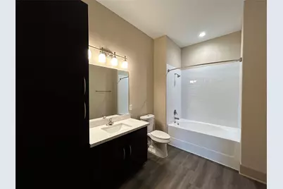 230 T C Jester Boulevard #BD.258, Houston, TX 77007 - Photo 6