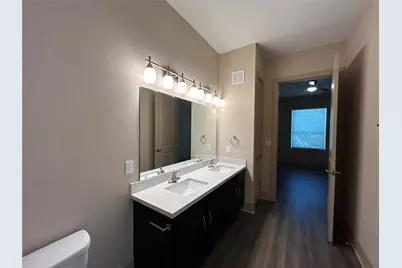 230 T C Jester Boulevard #BD.258, Houston, TX 77007 - Photo 8