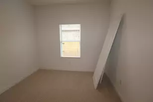 7730 Jade Crst Dr, Angleton, TX 77515 - Photo 10