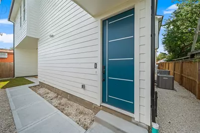 1408 Enid #D, Houston, TX 77055 - Photo 1