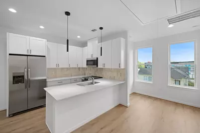 1408 Enid #D, Houston, TX 77055 - Photo 8
