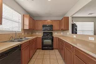 14311 Brunswick Point Ln, Houston, TX 77047 - Photo 10