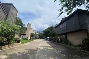 2601 S Braeswood Blvd, Houston, TX 77025 - Photo 22