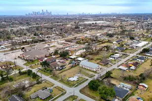 6201 Wipprecht St, Houston, TX 77026 - Photo 12