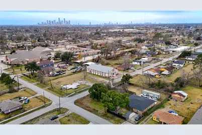 6201 Wipprecht Street, Houston, TX 77026 - Photo 22