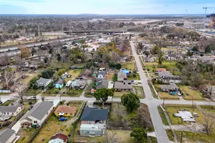 6201 Wipprecht St, Houston, TX 77026 - Photo 14