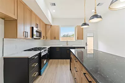 8044 Sunbury Street #A, Houston, TX 77028 - Photo 2