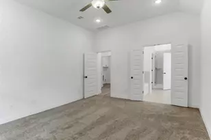 612 Evans St, Angleton, TX 77515 - Photo 12