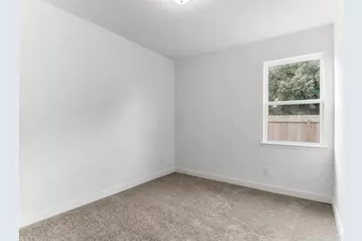 612 Evans Street, Angleton, TX 77515 - Photo 22