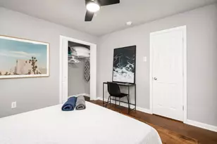 1953 Dryden Rd, Houston, TX 77030 - Photo 6