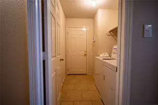 32102 Annice Ln, Pinehurst, TX 77362 - Photo 30