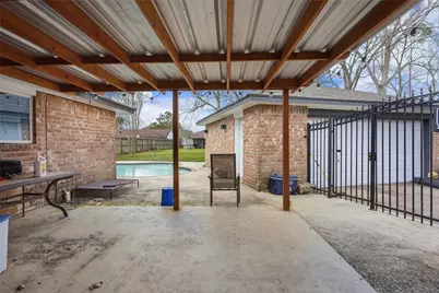 5206 Abercreek Avenue, Friendswood, TX 77546 - Photo 22