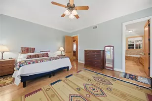 820 Candlelight Cir, Brenham, TX 77833 - Photo 8