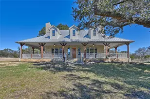 820 Candlelight Cir, Brenham, TX 77833 - Photo 1