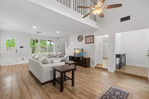 9222 New Forest Rd, Spring, TX 77379 - Photo 6
