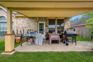 9102 Sunrise Trail, Pearland, TX 77584 - Photo 30