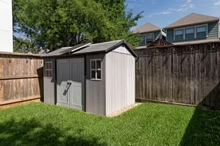 1005 W 24th St, Houston, TX 77008 - Photo 34