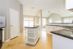 12534 Blinnwood Ln, Houston, TX 77070 - Photo 6