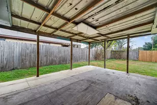 7022 Goldspier St, Houston, TX 77088 - Photo 24