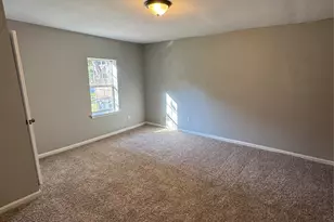 7022 Goldspier St, Houston, TX 77088 - Photo 4